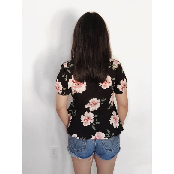 🔻SALE• LAST (S)• Azalea Blouse - Picture 5 of 5